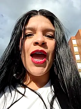 Eiimy pretty online show from 09/29/25, 08:35