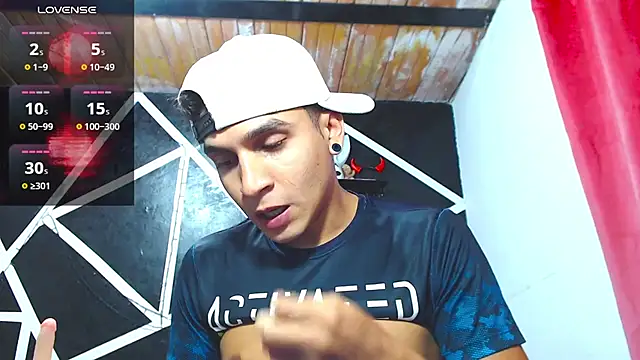 Angel latinboy online show from 09/24/25, 09:18