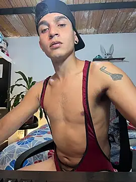 Angel latinboy online show from 01/15/26, 09:51