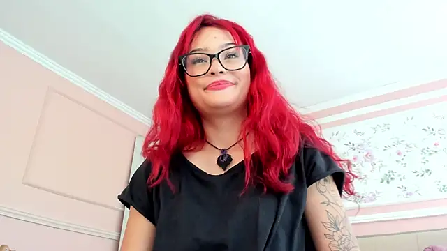 mae lyra online show from 05/19/26, 04:57