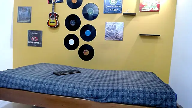 skinnyverus18 online show from 02/13/26, 07:10