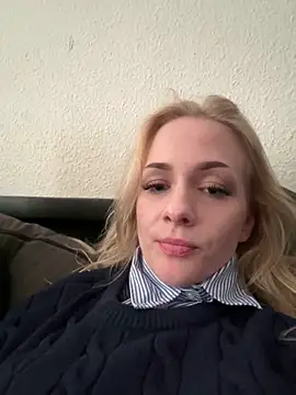 DaryaDoll online show from 04/12/26, 03:28