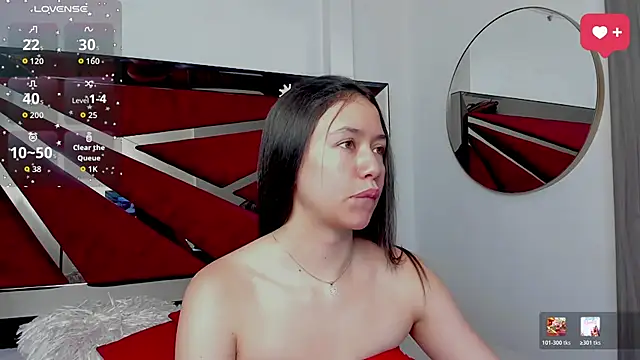 SaraWagner  online show from 05/12/26, 12:08