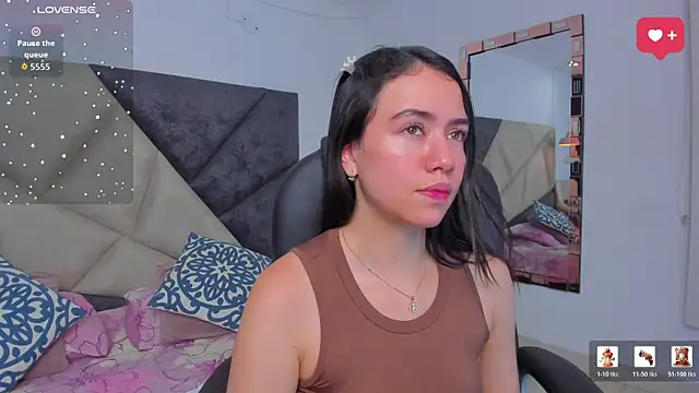 SaraWagner  online show from 05/15/26, 12:06