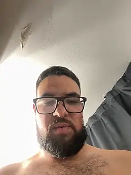 Snapshot of javier_89ER chatting on 11/16/25, 03:45 javier 89ER online show from 11/16/25, 03:45