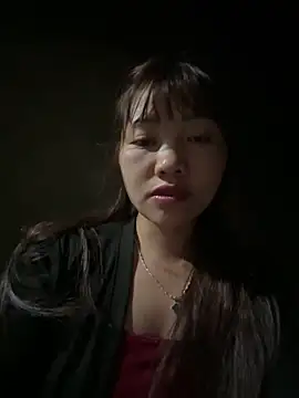 Snapshot of adbosa_00 chatting on 03/10/26, 11:43 adbosa 00 online show from 03/10/26, 11:43