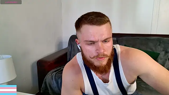 Snapshot of VictorTransMan chatting on 07/09/26, 03:27 VictorTransMan online show from 07/09/26, 03:27