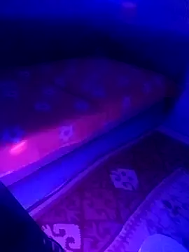 senacansu online show from 10/12/25, 10:53