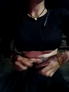 SpicyRoshni online show from 04/15/26, 06:15