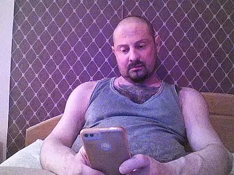 Snapshot of _NEREZA_ chatting on 06/18/26, 04:33 NEREZA online show from 06/18/26, 04:33