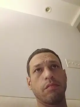 Andrez5041 online show from 11/20/25, 06:35