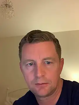 Crusher19830 online show from 11/10/25, 08:52