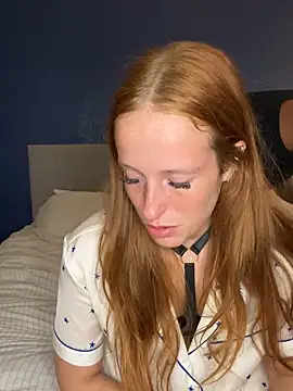 Snapshot of Poppy_frankie chatting on 09/12/25, 09:59 Poppy frankie online show from 09/12/25, 09:59