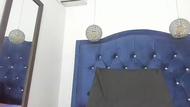 candy big tits18 online show from 02/10/26, 12:26