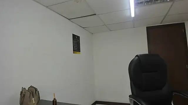 Aisha hotts777 online show from 02/27/26, 04:01