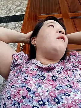 Snapshot of _Babyrose_ chatting on 09/10/25, 06:02 Babyrose online show from 09/10/25, 06:02