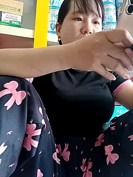 Snapshot of _Babyrose_ chatting on 09/11/25, 02:00 Babyrose online show from 09/11/25, 02:00