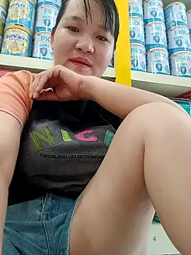 Snapshot of _Babyrose_ chatting on 10/16/25, 07:09 Babyrose online show from 10/16/25, 07:09