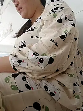 Snapshot of _Babyrose_ chatting on 12/19/25, 03:02 Babyrose online show from 12/19/25, 03:02