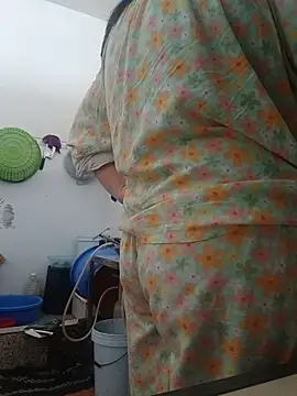  Babyrose  online show from 06/10/26, 06:34
