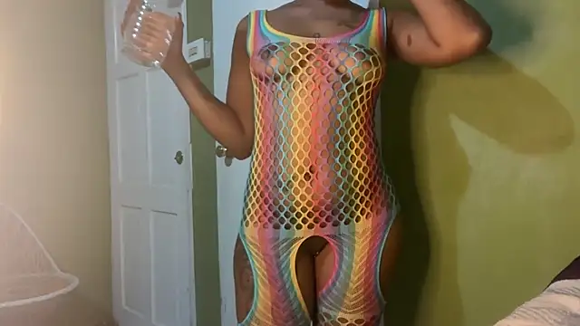 Liaprettygirl online show from 04/07/26, 04:02