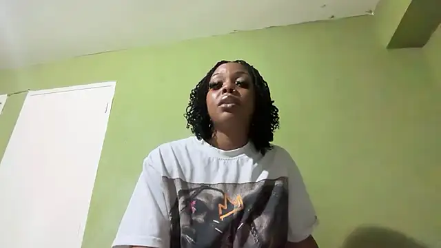 Liaprettygirl online show from 05/23/26, 04:18