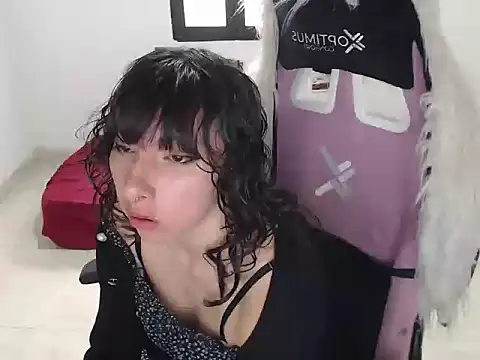 ScarlettShirahoshi online show from 04/13/26, 05:07