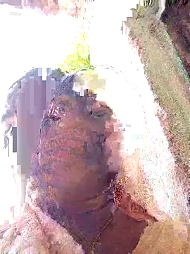 Snapshot of Pinky12A chatting on 10/14/25, 03:40 Pinky12A online show from 10/14/25, 03:40