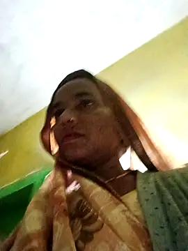 Snapshot of Pinky12A chatting on 10/15/25, 10:21 Pinky12A online show from 10/15/25, 10:21