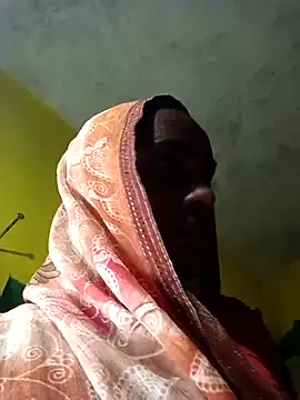 Snapshot of Pinky12A chatting on 10/19/25, 02:34 Pinky12A online show from 10/19/25, 02:34