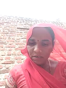 Snapshot of Pinky12A chatting on 10/22/25, 10:59 Pinky12A online show from 10/22/25, 10:59