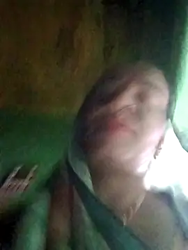 Snapshot of Pinky12A chatting on 11/06/25, 01:17 Pinky12A online show from 11/06/25, 01:17