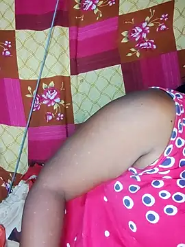 Hot-Show2 online show from 10/19/25, 04:18