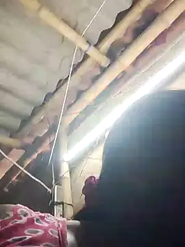 Hot-Show2 online show from 11/10/25, 05:39