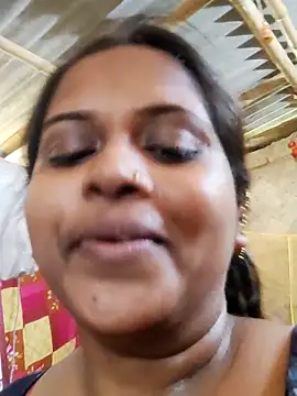 Hot-Show2 online show from 04/03/26, 08:01