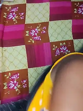 Hot-Show2 online show from 04/04/26, 02:58