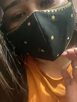 Snapshot of indian-hotmilfs chatting on 09/20/25, 01:34 indian-hotmilfs online show from 09/20/25, 01:34