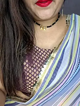 Snapshot of indian-hotmilfs chatting on 11/01/25, 07:49 indian-hotmilfs online show from 11/01/25, 07:49