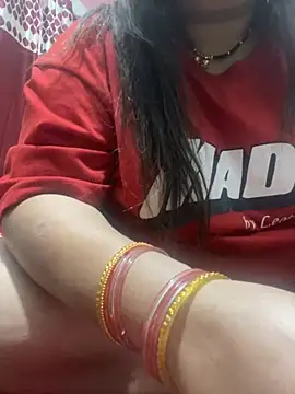 Snapshot of indian-hotmilfs chatting on 11/02/25, 01:57 indian-hotmilfs online show from 11/02/25, 01:57