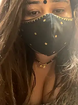 Snapshot of indian-hotmilfs chatting on 11/04/25, 10:58 indian-hotmilfs online show from 11/04/25, 10:58