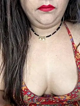 Snapshot of indian-hotmilfs chatting on 11/09/25, 08:07 indian-hotmilfs online show from 11/09/25, 08:07