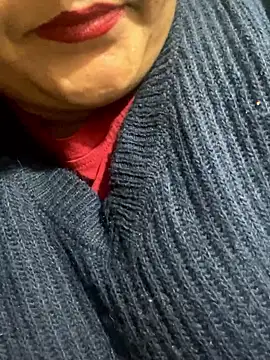 indian-hotmilfs online show from 01/17/26, 01:49