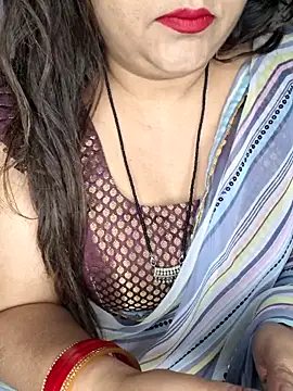 indian-hotmilfs online show from 02/11/26, 05:29