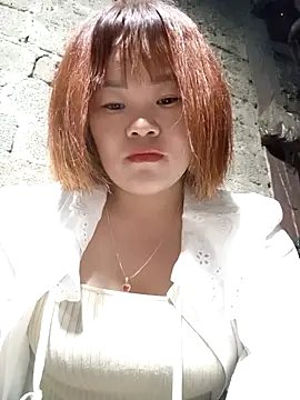 sukabae00 online show from 02/16/26, 12:45