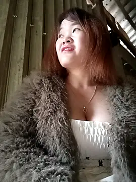 sukabae00 online show from 04/28/26, 11:54