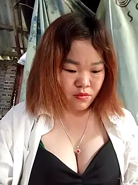 sukabae00 online show from 04/30/26, 11:31