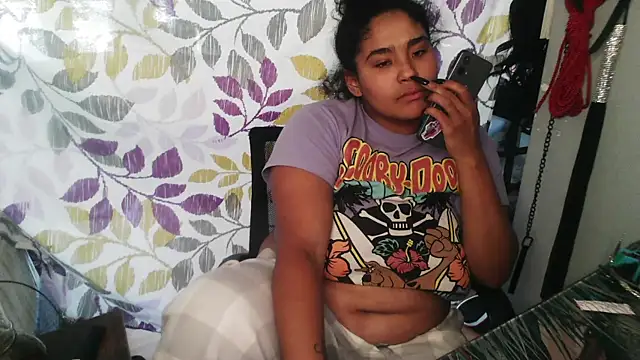 Mommybubbles2 online show from 10/23/25, 02:27