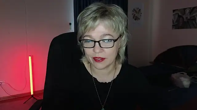 Rosette Pricky online show from 09/11/25, 01:00