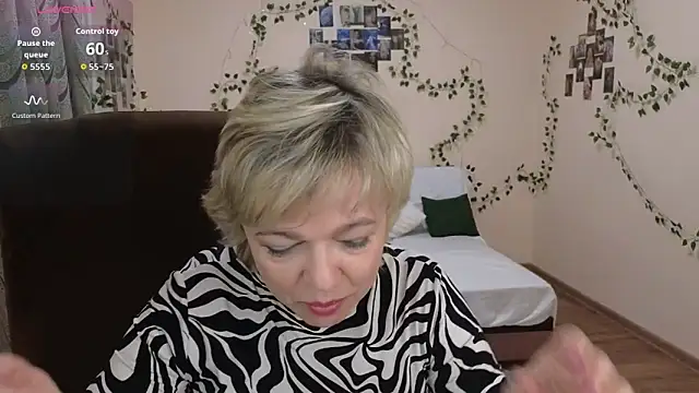 Rosette Pricky online show from 11/21/25, 03:00