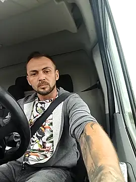 papichulo0099 online show from 09/26/25, 06:50